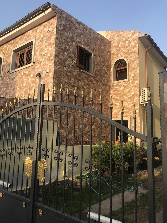 Santa maria Apartment Olbia Bagian luar foto